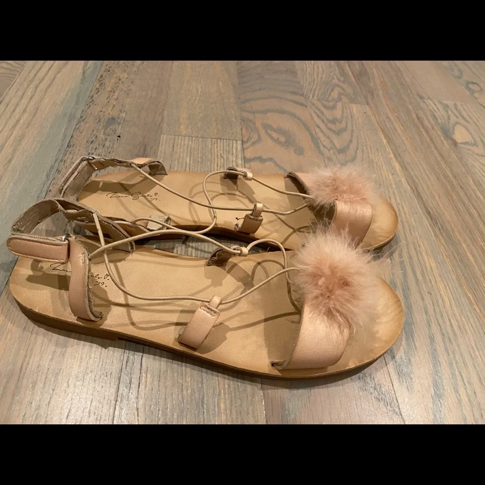 Zara girls sandals size 39